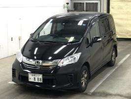 HONDA FREED G PREMIUM EDITION 4WD 2015