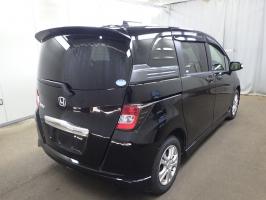HONDA FREED SPIKE 4WD G AERO 2012
