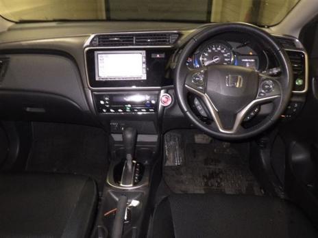 HONDA GRACE LX 4WD 2019