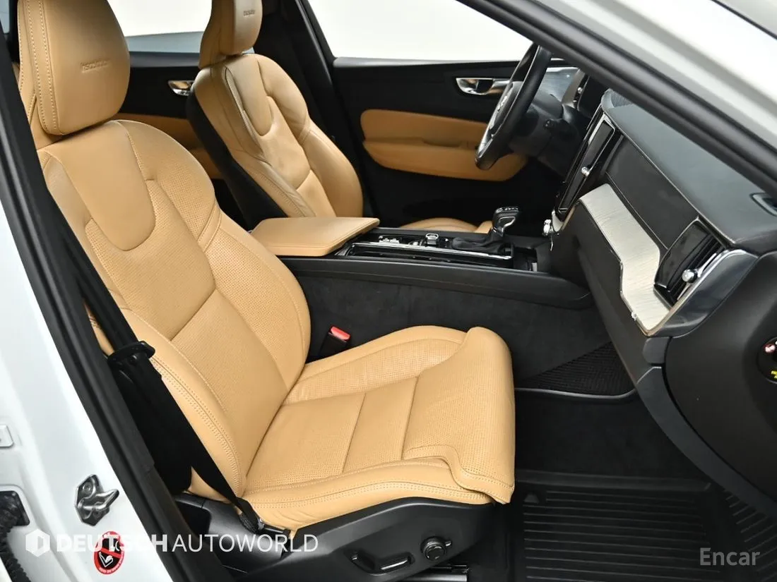 VOLVO XC60 2nd generation D5 inscription 2019
