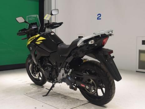 SUZUKIV STROM 250 2022