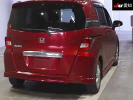HONDA FREED SPIKE G AERO 2010
