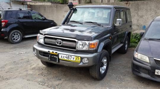 TOYOTA LAND CRUISER 2012