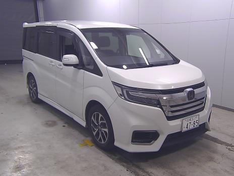 HONDA STEPWGN SPADA HONDA SENSING 8 PERSON 2020
