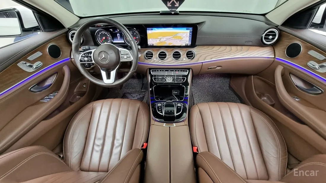 MERCEDES-BENZ E-CLASS W213 E220D 4MATIC EXCLUSIVE 2020