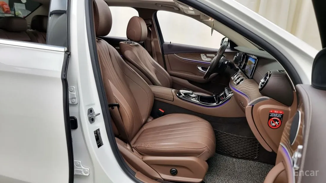 MERCEDES-BENZ E-CLASS W213 E220D 4MATIC EXCLUSIVE 2020