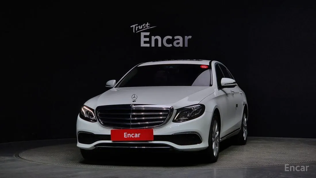MERCEDES-BENZ E-CLASS W213 E220D 4MATIC EXCLUSIVE 2020