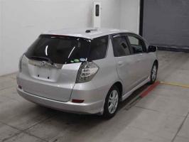 HONDA FIT SHUTTLE 15X FINE LINE 2013