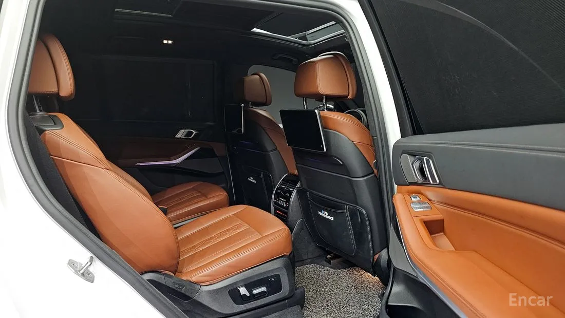 BMW X7 xDrive 40d M SPORT 2021