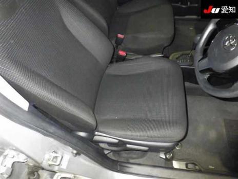 TOYOTA VITZ F 2019