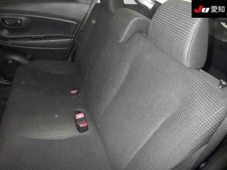 TOYOTA VITZ F 2019