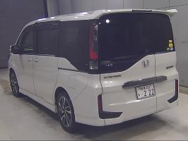 HONDA STEPWGN SPADA COOL SPIRIT HONDA SENSING 8 PERSON 2020