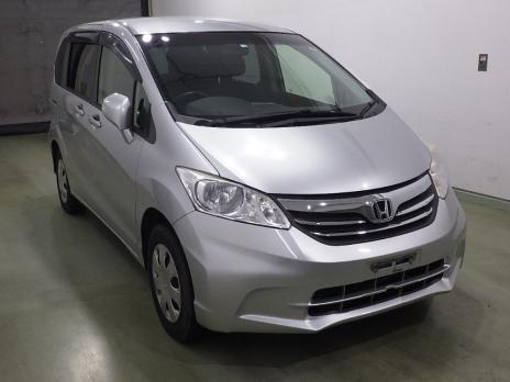 HONDA FREED 4WD G JUST SELECTION 2012
