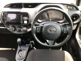 TOYOTA VITZ F 4WD 2019