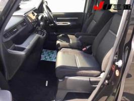 HONDA STEPWGN SPADA HONDA SENSING 2019