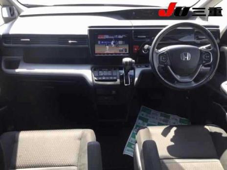 HONDA STEPWGN SPADA HONDA SENSING 2019