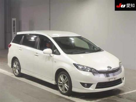 TOYOTA WISH 1.8S 4WD 2010