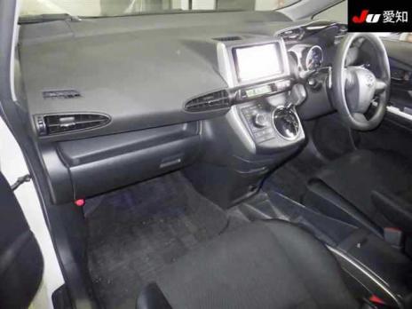 TOYOTA WISH 1.8S 4WD 2010
