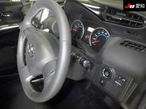 TOYOTA WISH 1.8S 4WD 2010