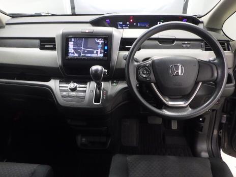HONDA FREED+ G 2016