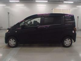 HONDA FREED SPIKE G JUST SELECTION 2010