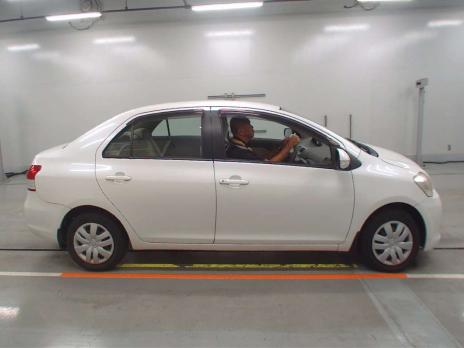 TOYOTA BELTA X 2009