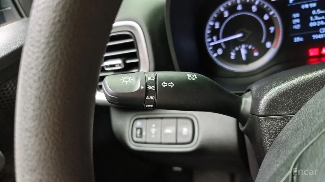 HYUNDAI VENUE 1.6 MPi CVT 2WD SMART 2020