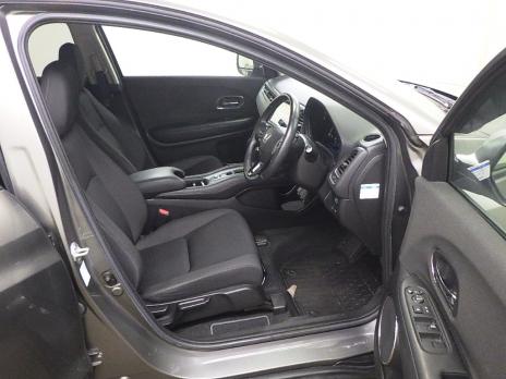 HONDA VEZEL 4WD X HONDA SENSING 2019