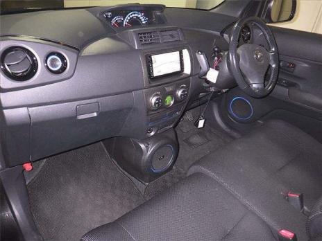 TOYOTA BB Z AERO G PACKAGE 2010