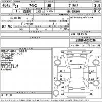 TOYOTA ISIS PLATANA 2011