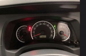 TOYOTA ISIS PLATANA 2011