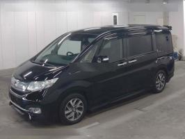HONDA STEPWGN SPADA 2015