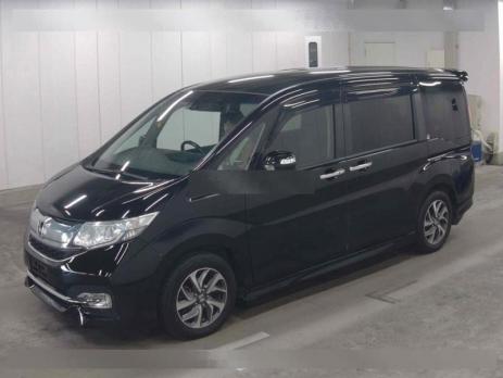 HONDA STEPWGN SPADA 2015