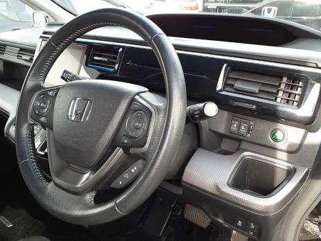 HONDA STEPWGN SPADA HONDA SENSING 7 SEATER 2019