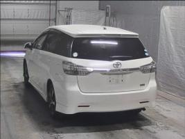 TOYOTA WISH 1.8S 2012