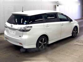TOYOTA WISH 1.8S 2012