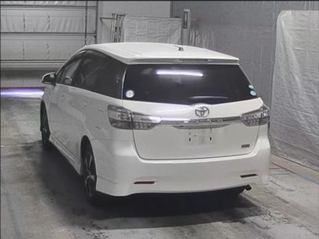 TOYOTA WISH 1.8S 2012