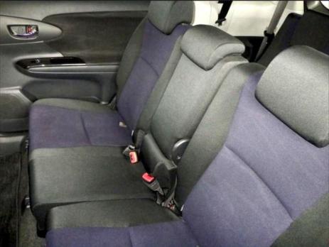 TOYOTA WISH 1.8S 2012