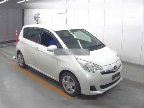 TOYOTA RACTIS X 2014