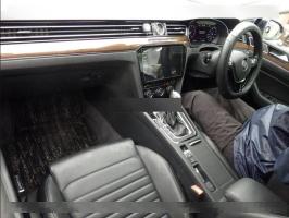 VOLKSWAGEN PASSAT VARIANT TSI HIGH LINE 2018