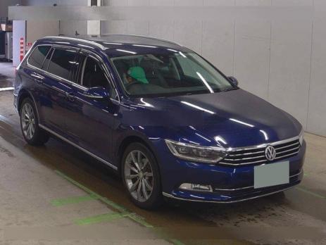 VOLKSWAGEN PASSAT VARIANT TSI HIGH LINE 2018