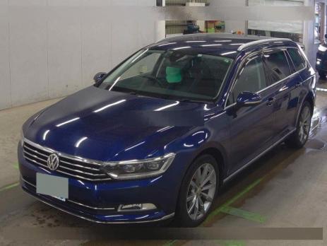 VOLKSWAGEN PASSAT VARIANT TSI HIGH LINE 2018