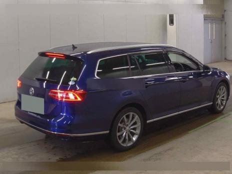VOLKSWAGEN PASSAT VARIANT TSI HIGH LINE 2018