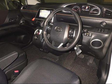 TOYOTA SIENTA 1.5 G CUERO 2021