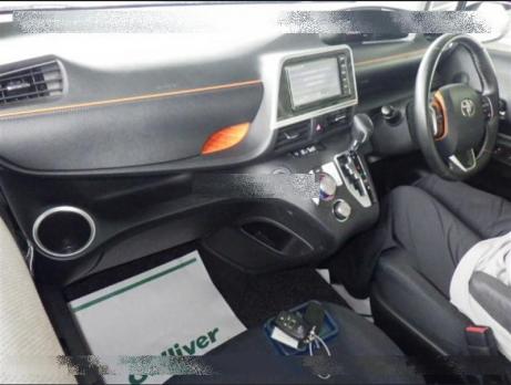 TOYOTA SIENTA 1.5 G CUERO 2021
