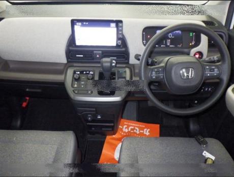 HONDA FREED 4WD AIR 2024