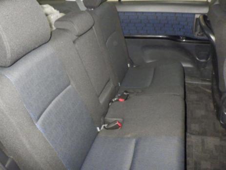 TOYOTA ISIS PLATANA V SELECTION 4WD 2014