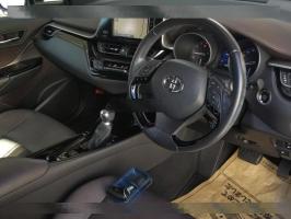 TOYOTA C-HR G-T 2018