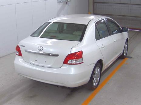 TOYOTA BELTA X L PACKAGE 2010