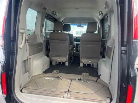 HONDA STEPWGN G 2015